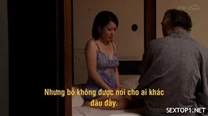 Gái nga đít bự lần đầu đi đóng sex nên hơi ngại